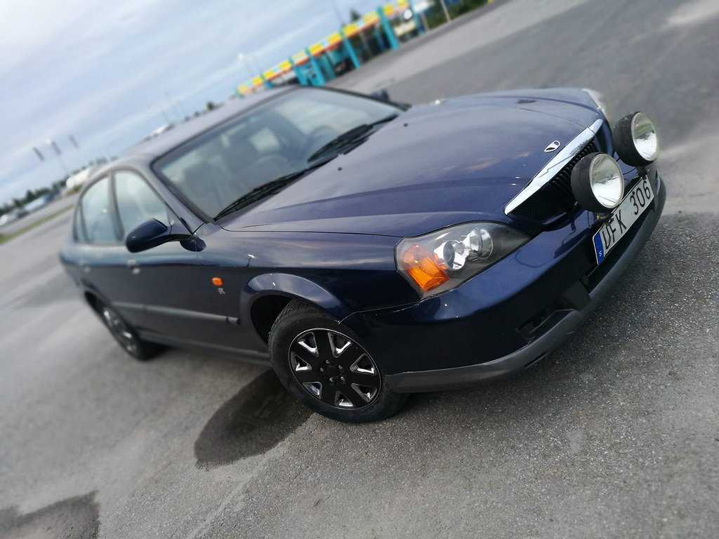 Daewoo Leganza V-200 & variants/derivatives