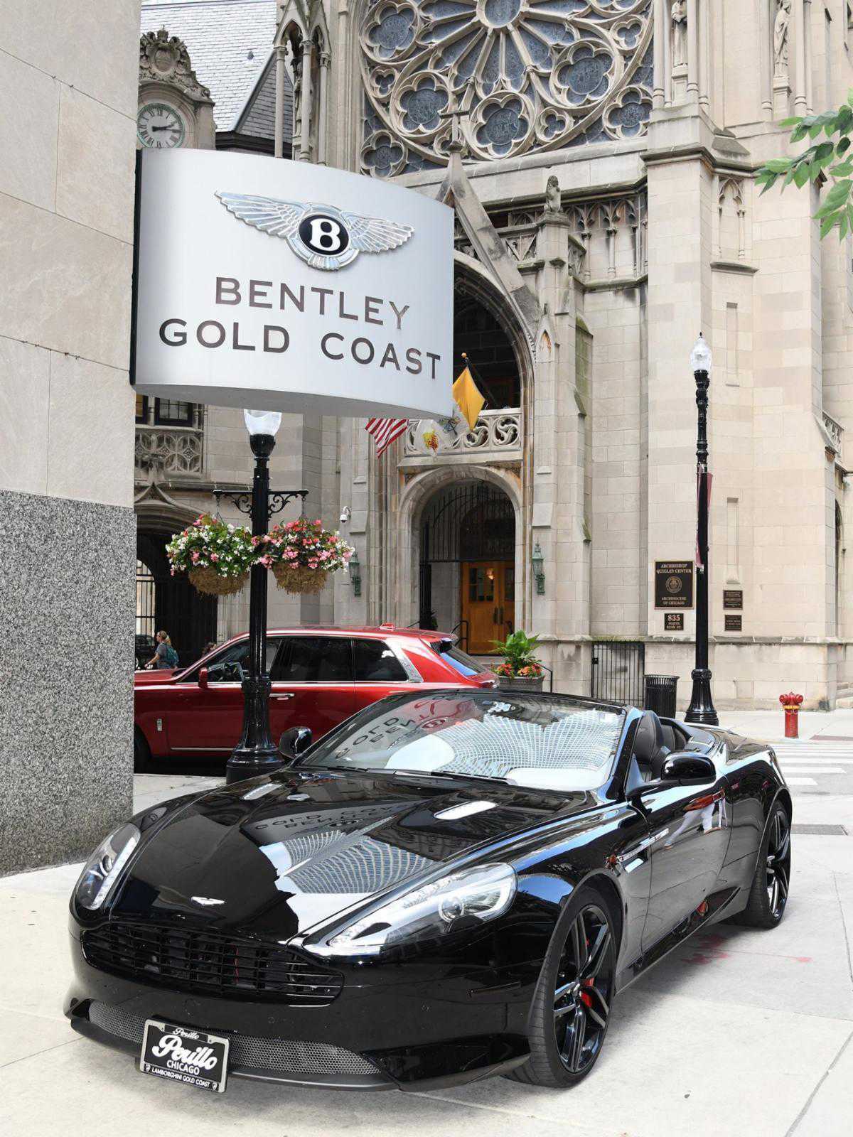 Aston Martin DB9