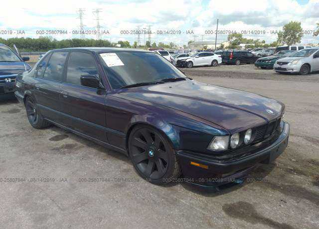 BMW 735i