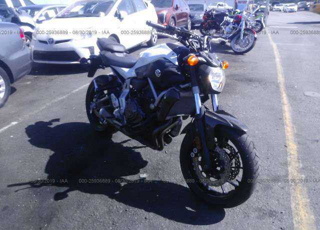 YAMAHA
