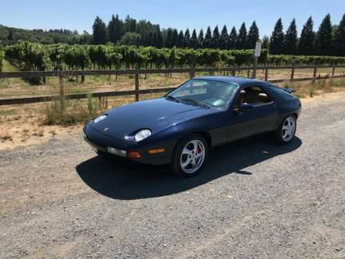 Porsche 928