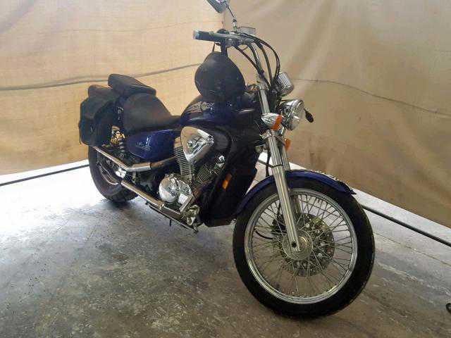 Honda VT600CD (SHADOW VLX DELUXE)