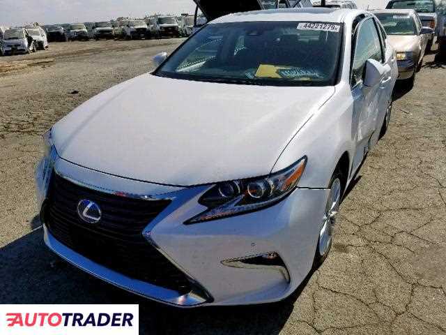 2016 Lexus ES