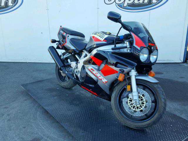 Honda CBR900