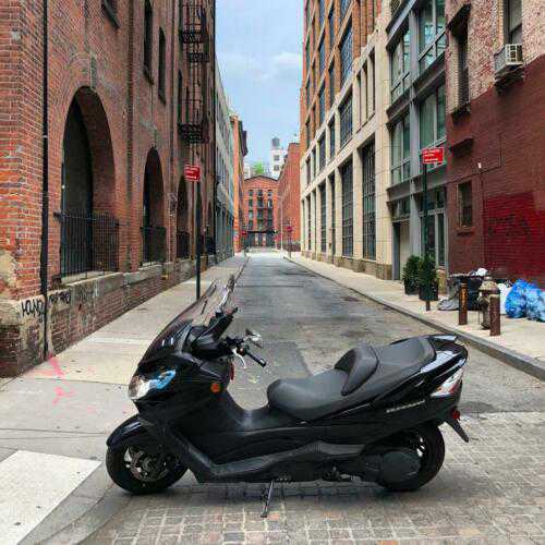 Suzuki AN400AL