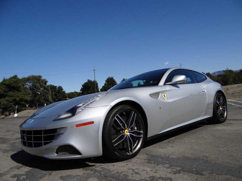 Ferrari FF