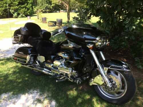 Honda GL1500CF (VALKYRIE INTERSTATE)