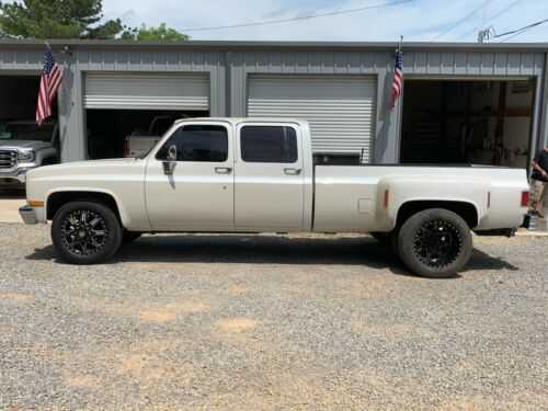 Chevrolet R Conventional