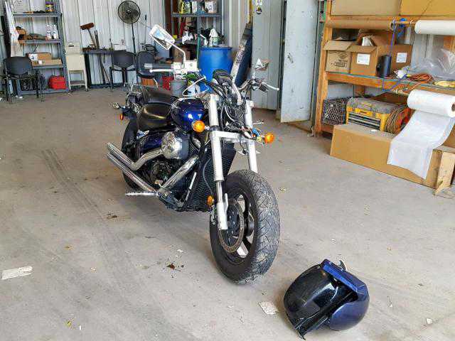 Suzuki VZ800