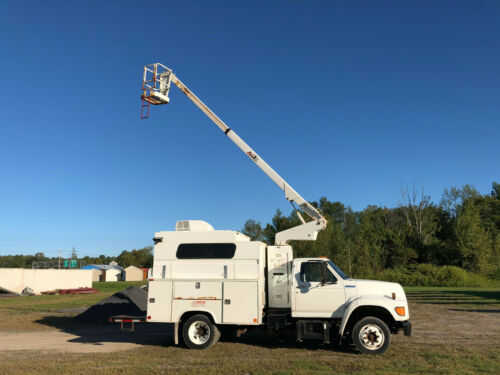 Ford F-800