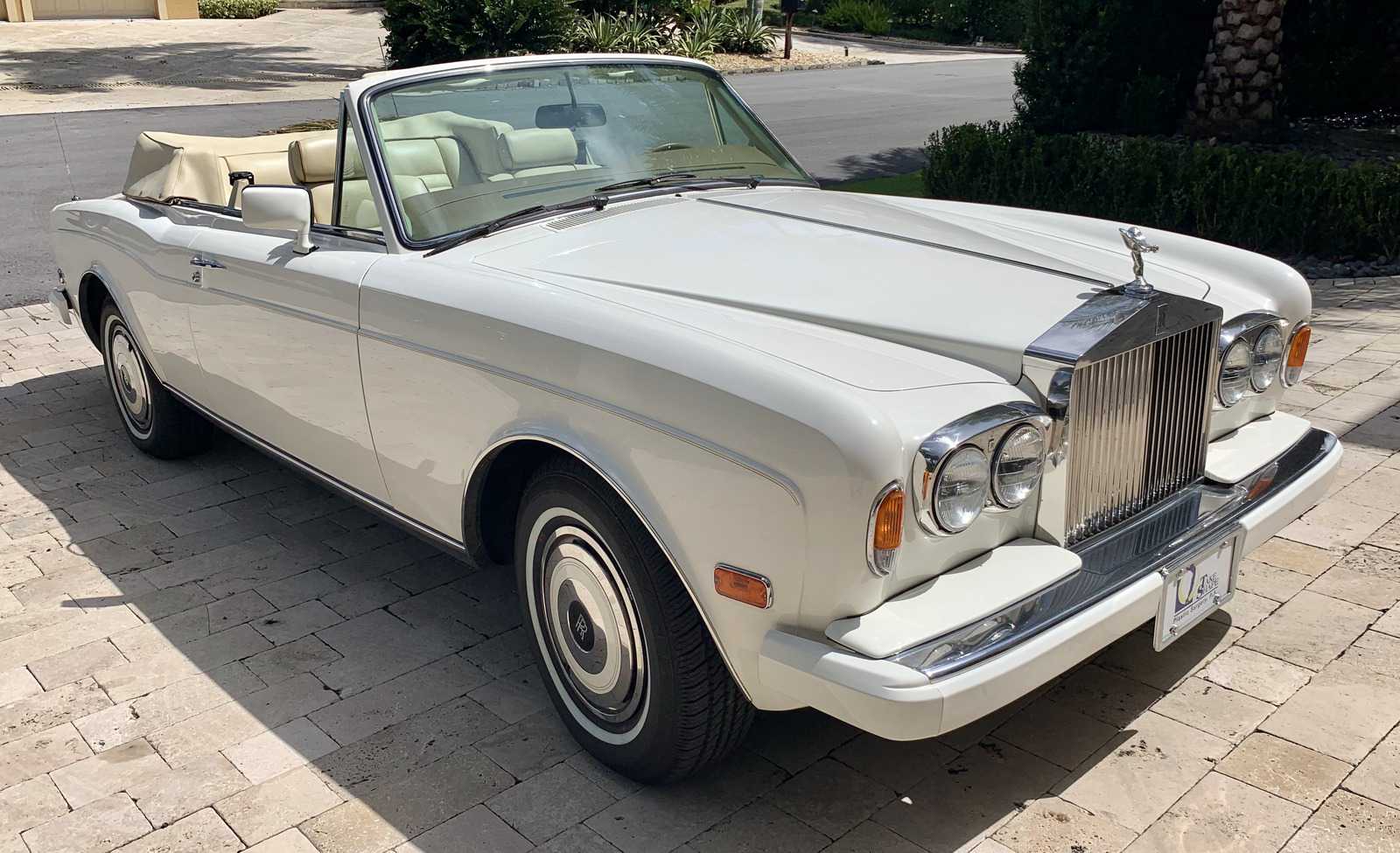 ROLLS-ROYCE