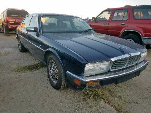 Jaguar XJ6