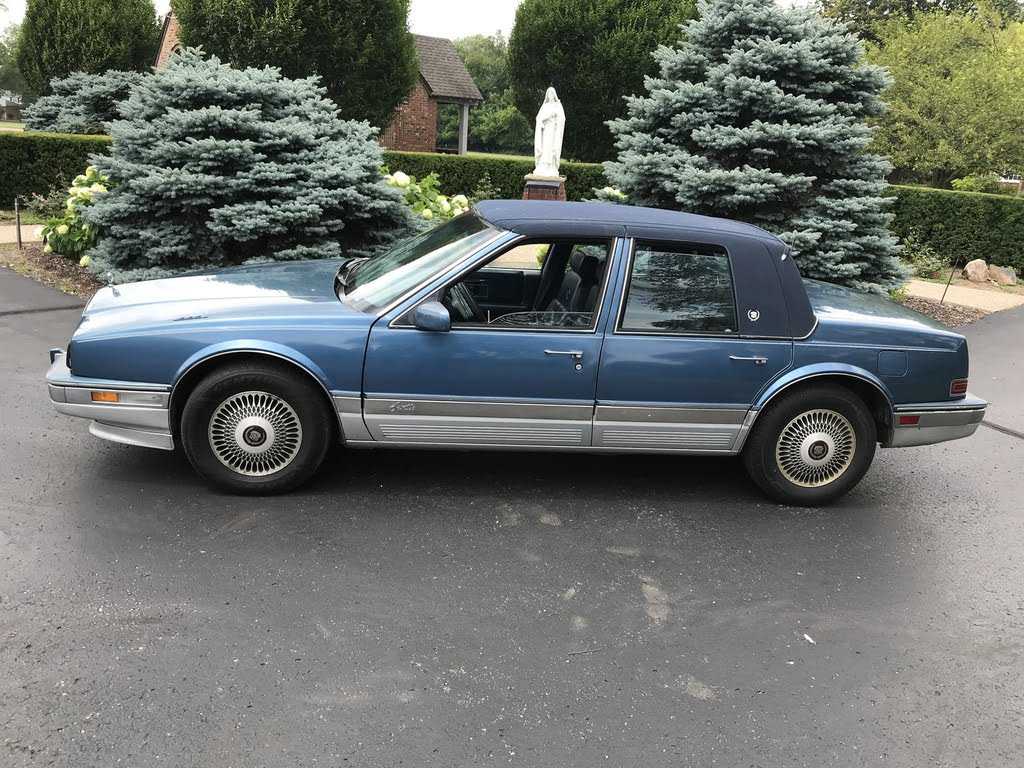 Cadillac Seville