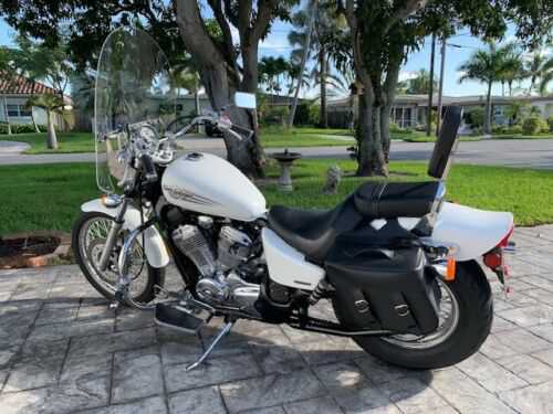 Honda VT600CD (SHADOW VLX DELUXE)
