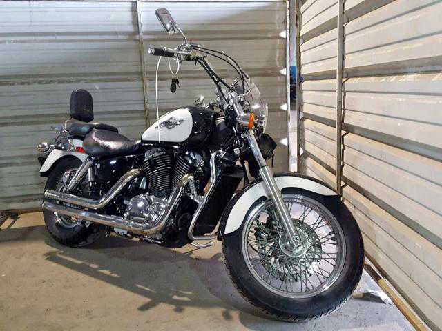 Honda VT1100C2 (SHADOW ACE)