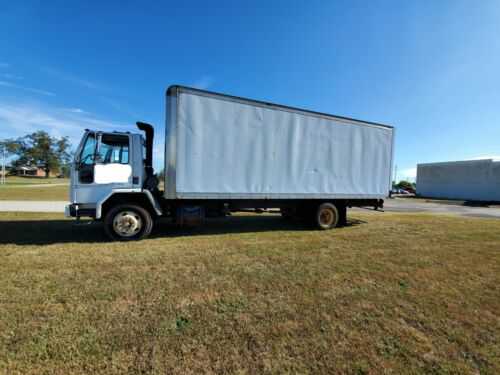 Ford CF7000