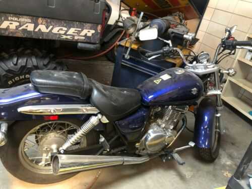 Suzuki GZ250