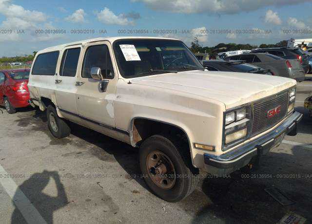 GMC Suburban