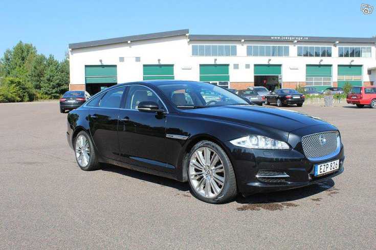 Jaguar XJ
