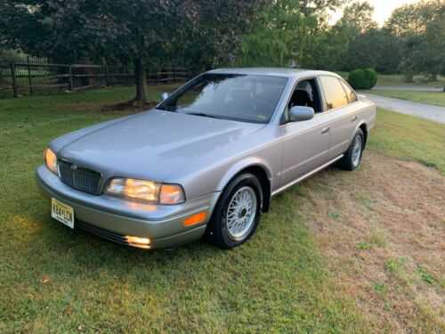 Infiniti Q45