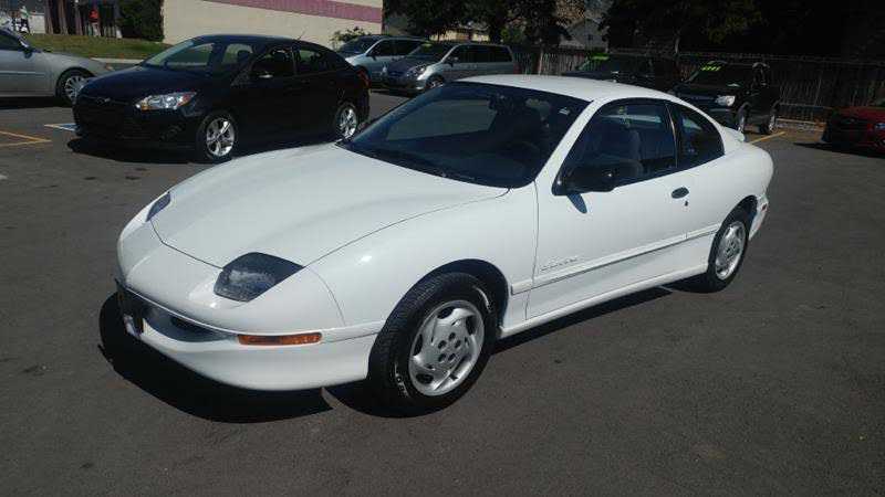 Pontiac Sunbird