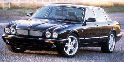 Jaguar XJR