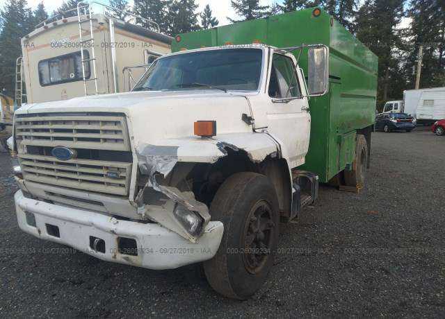 Ford F-700