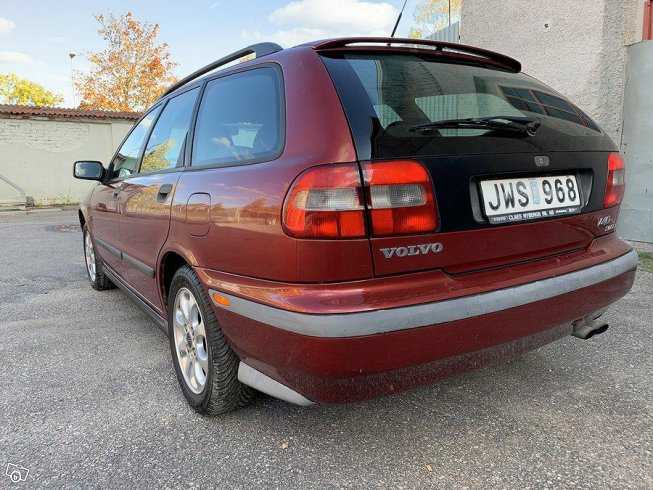 Volvo V40