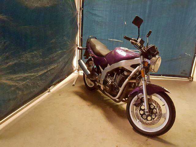 Suzuki GS500E