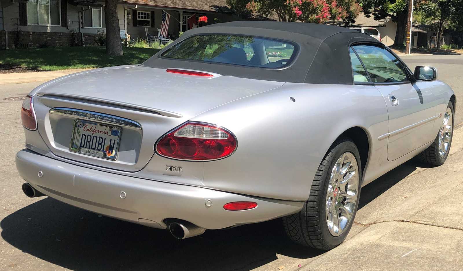 Jaguar XKR