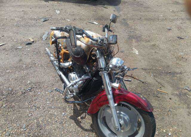Honda VT1100C2 (SHADOW SABRE)