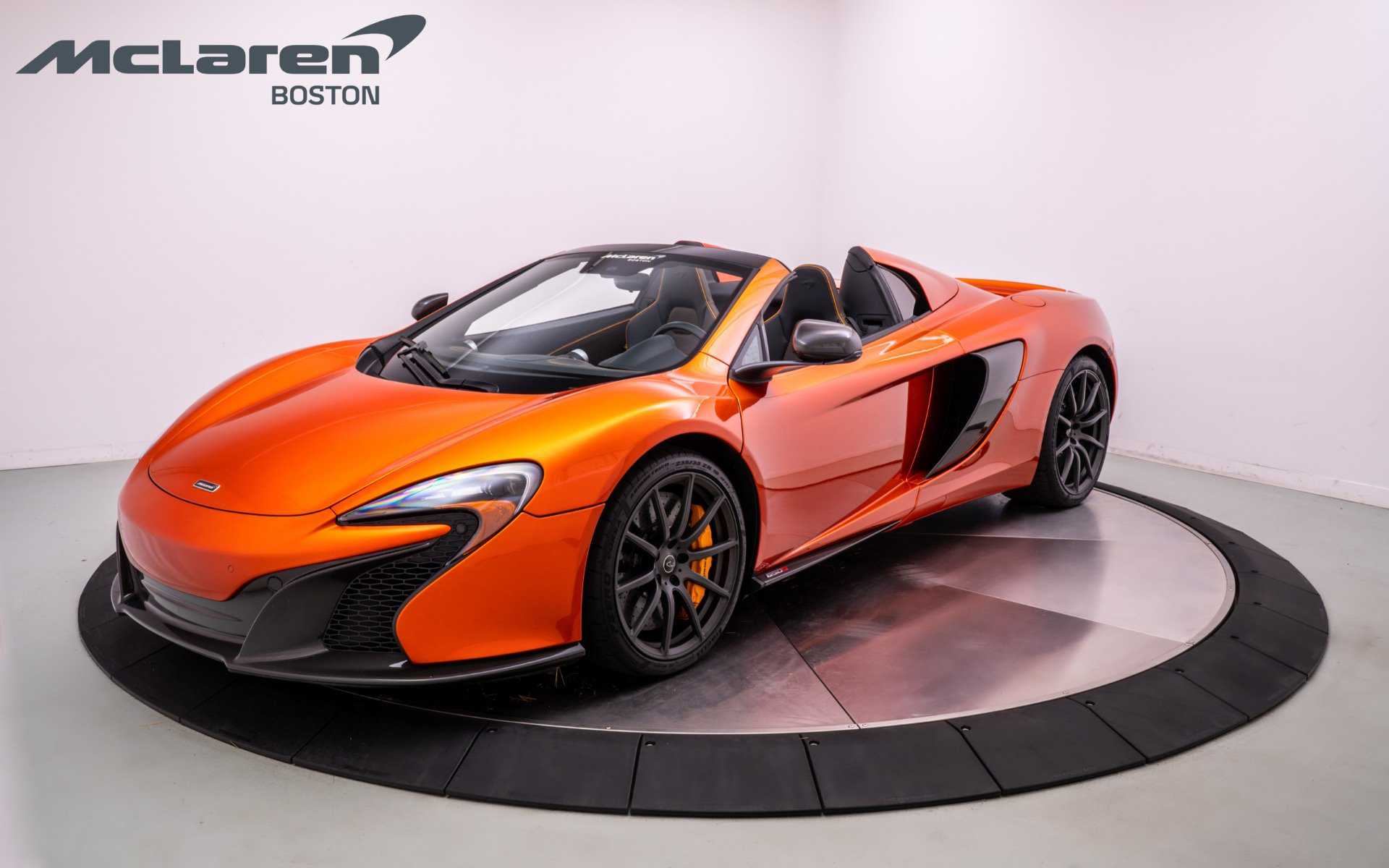 McLaren 650S