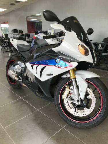BMW S 1000 RR