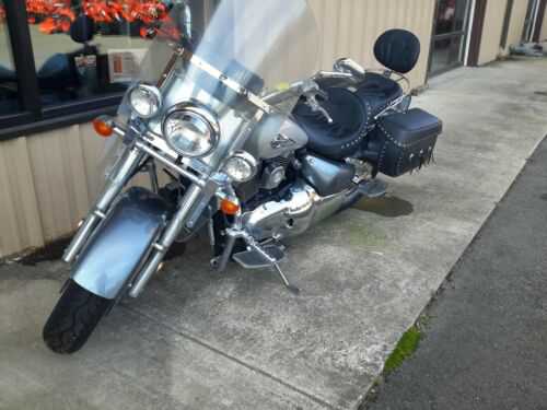 Suzuki VL1500K