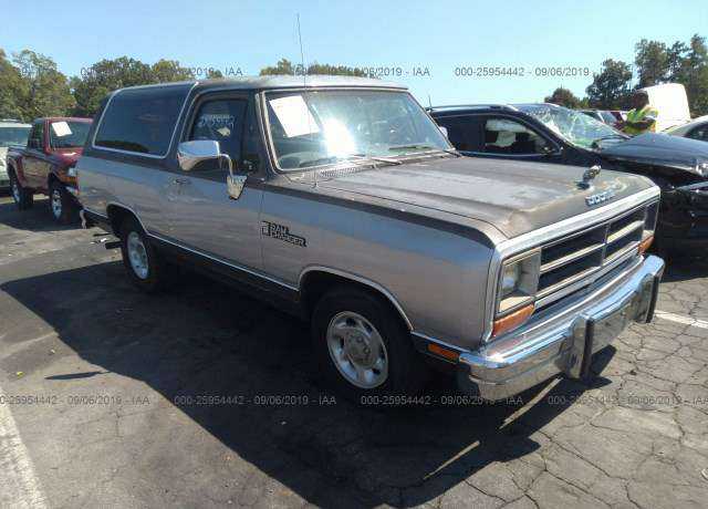 Dodge Ramcharger
