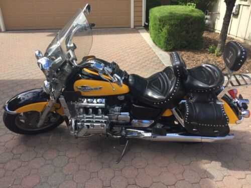 Honda GL1500C (VALKYRIE)