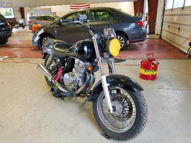 Suzuki GZ250