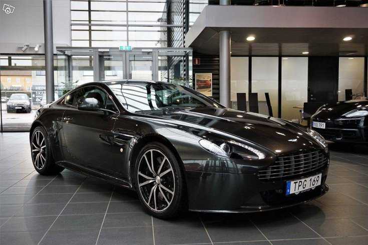 Aston Martin V8 Vantage