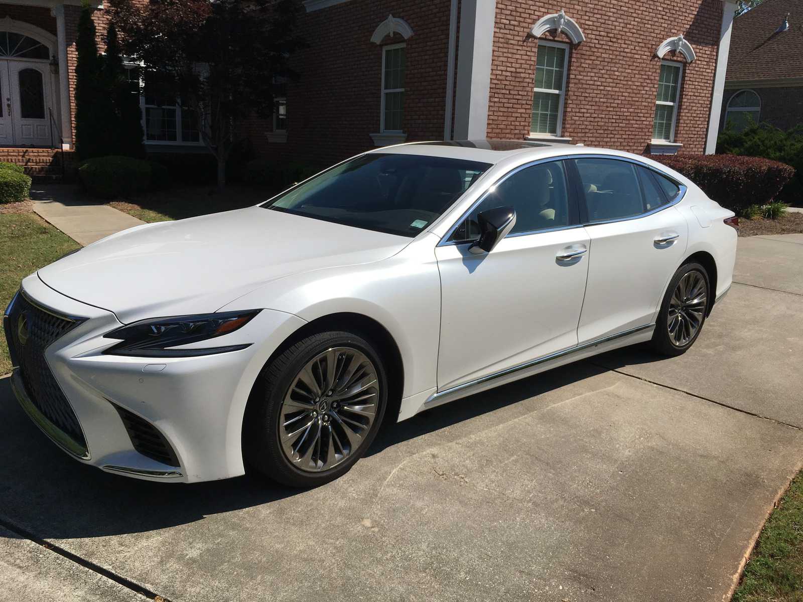 2018 Lexus LS