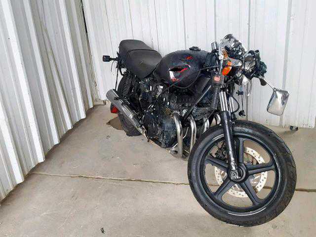 Honda CB750 (Nighthawk 750)