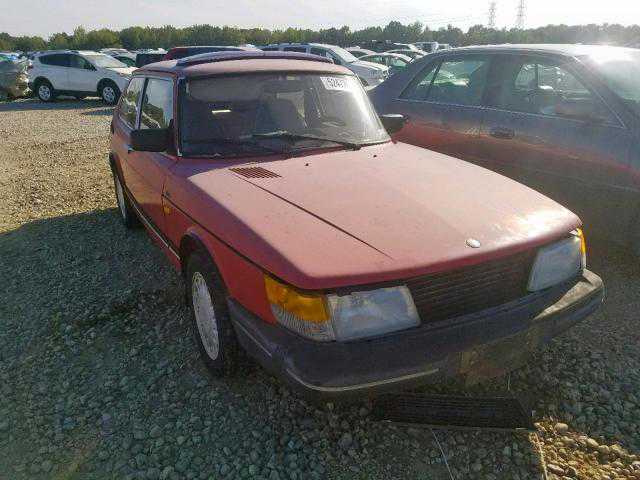 Saab 900