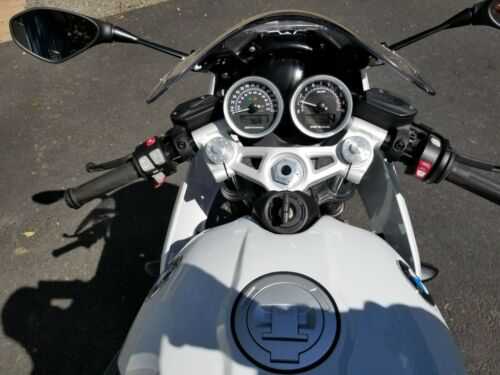 BMW R nineT
