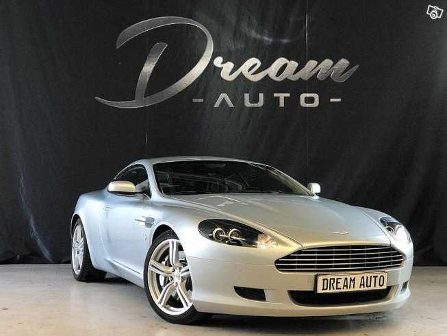 Aston Martin DB9