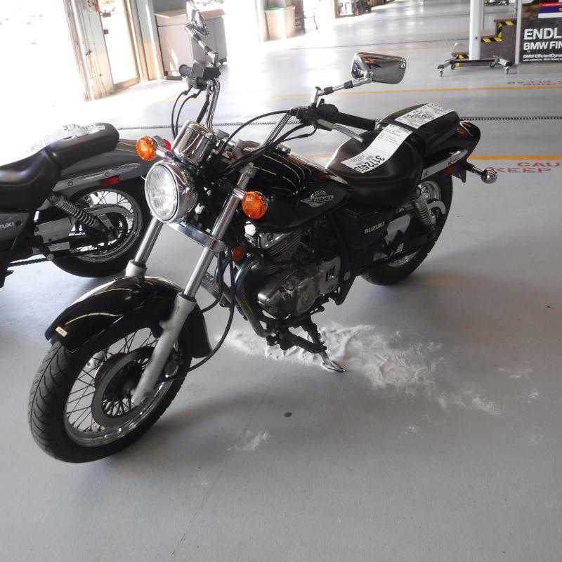 Suzuki GZ250