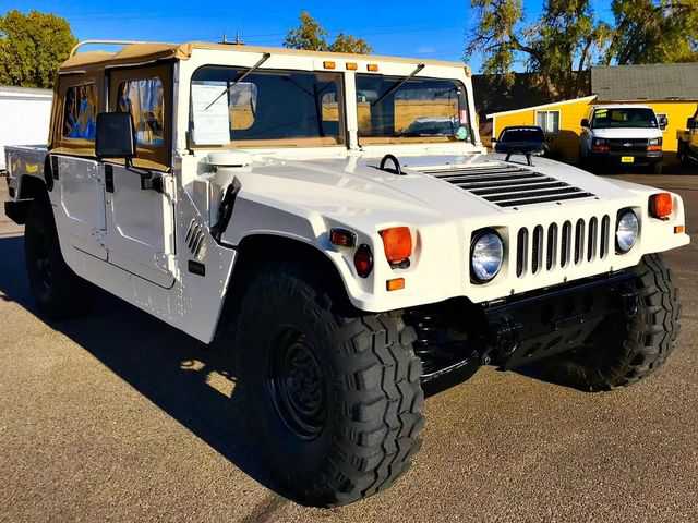 HUMMER H1