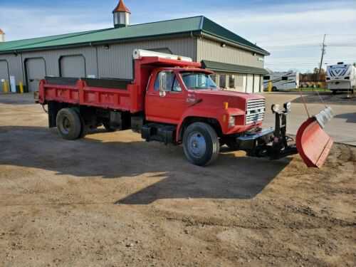 Ford F-700