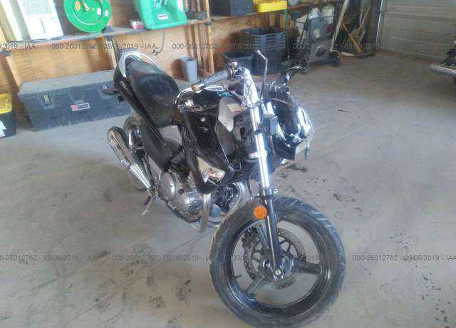 Suzuki GW250L
