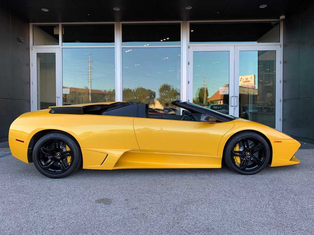 LAMBORGHINI