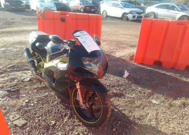 Suzuki GSX-R750