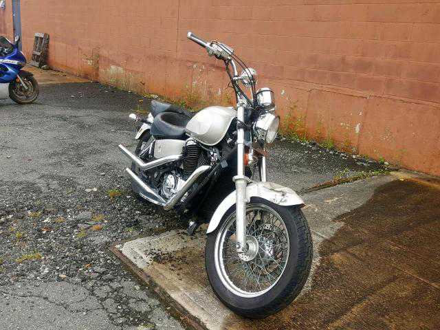 Honda VT1100C2 (SHADOW ACE)